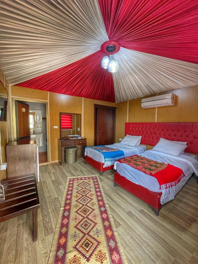 Rum Oasis Luxury Camp Wadi Rum Eksteriør bilde