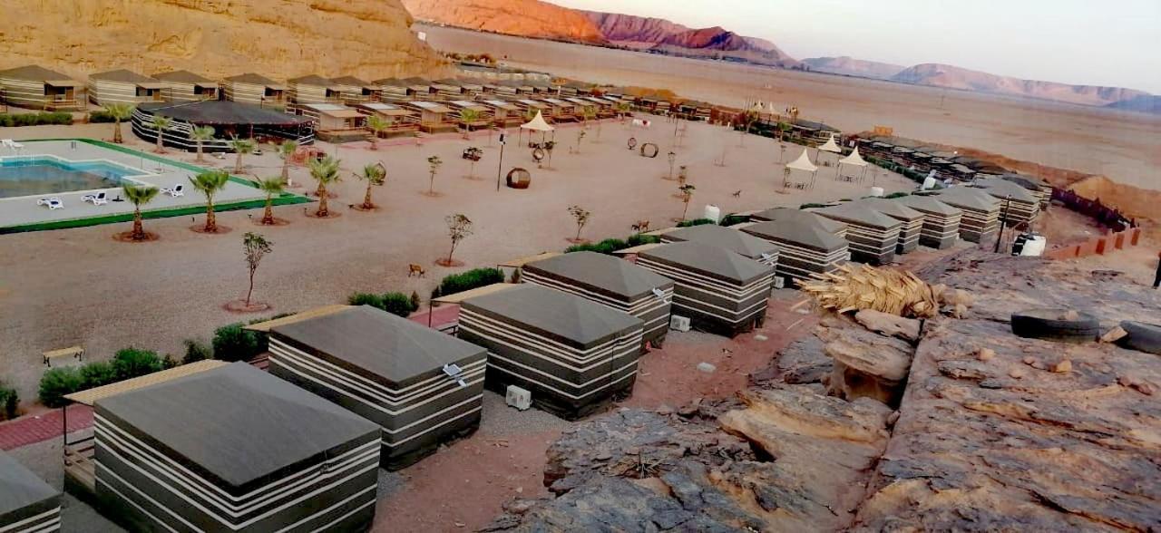 Rum Oasis Luxury Camp Wadi Rum Eksteriør bilde