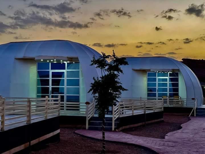 Rum Oasis Luxury Camp Wadi Rum Eksteriør bilde
