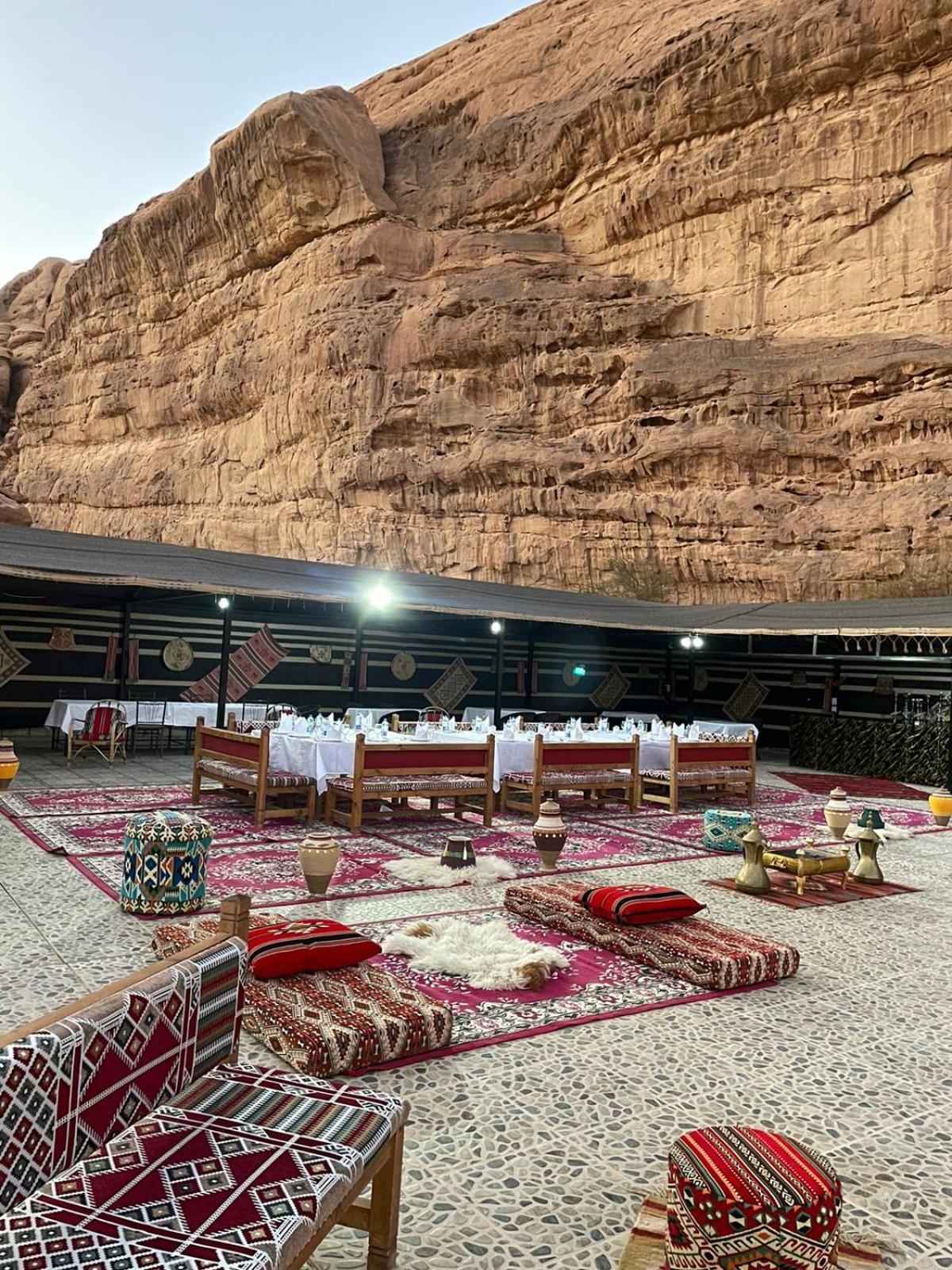 Rum Oasis Luxury Camp Wadi Rum Eksteriør bilde