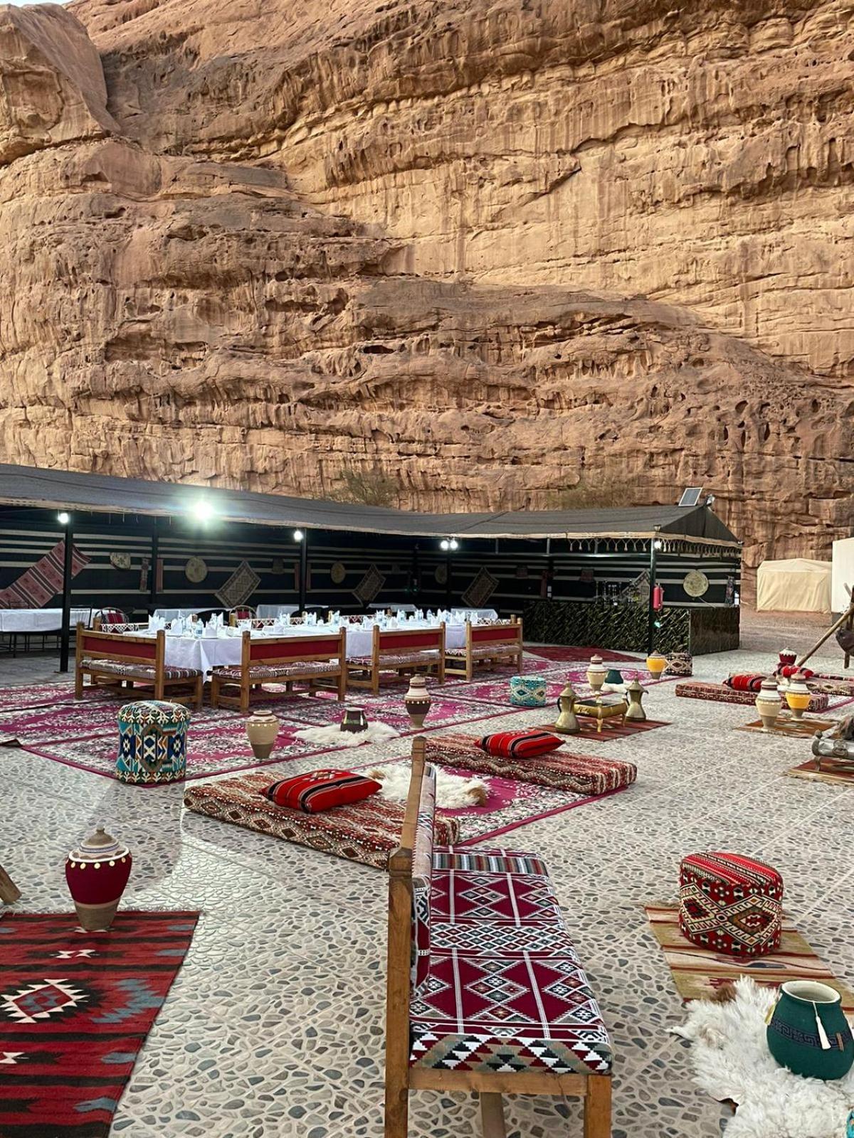 Rum Oasis Luxury Camp Wadi Rum Eksteriør bilde